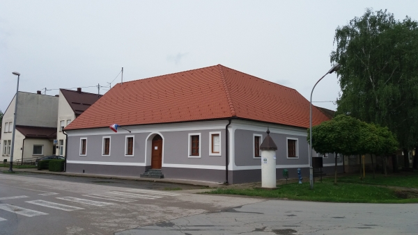 Obnovljena općinska zgrada